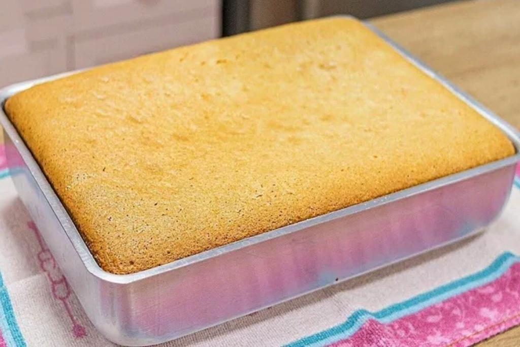 Bolo tamanho FAMÍLIA fofinho, receita super simples pra você hoje